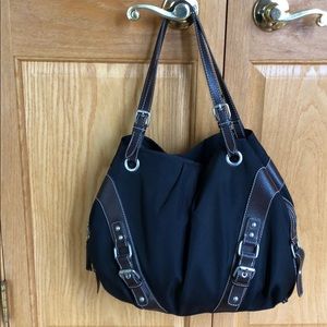 Women’s bag hobo type